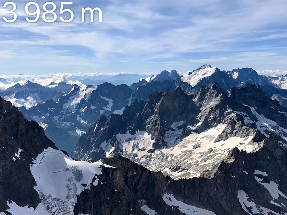 Vue sur la barre des écrins